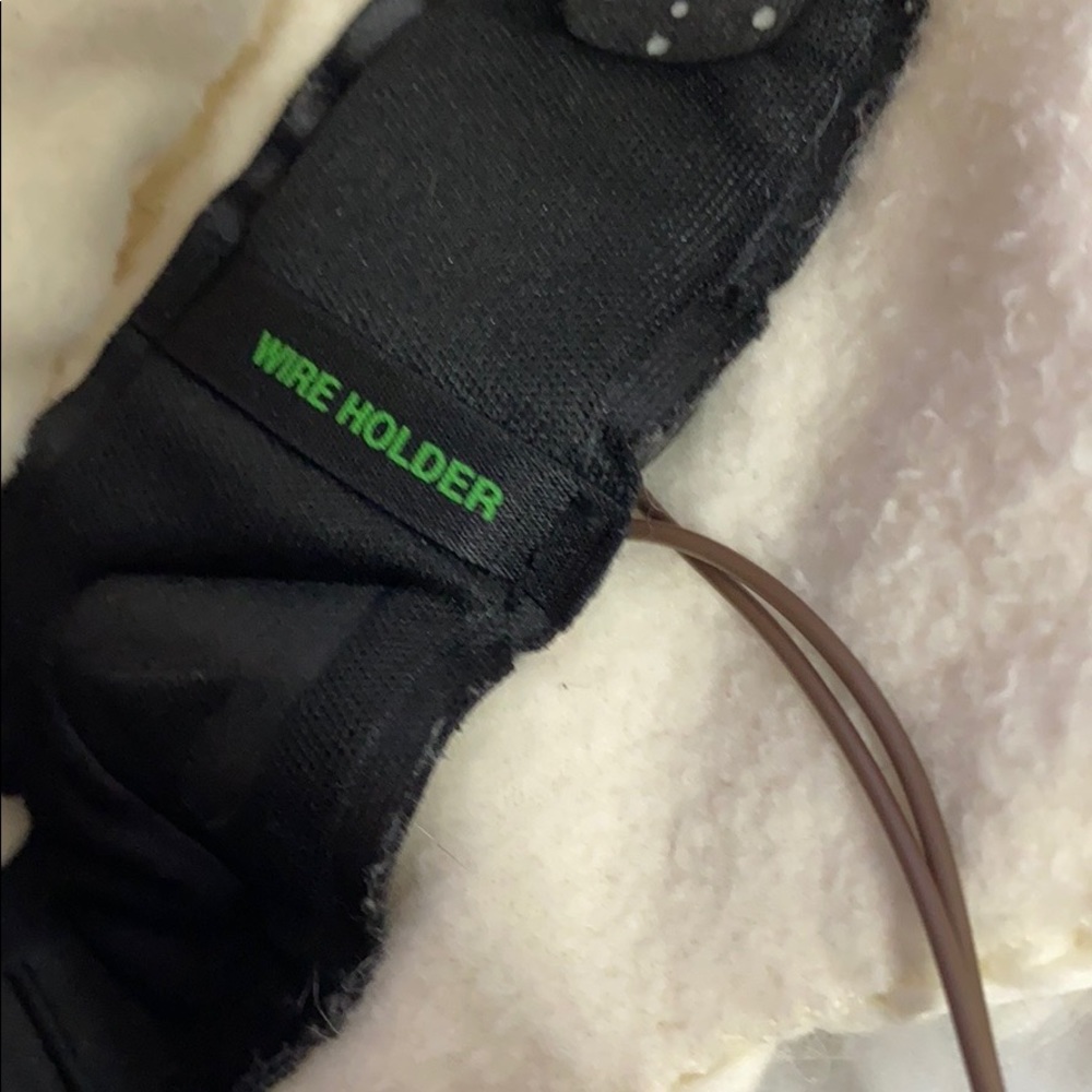 Bula White Beanie - image 4